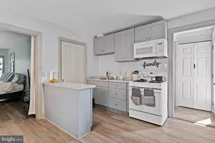 214 N College St, Carlisle, PA 17013 - Photo 15