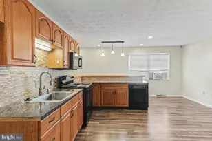 98 Herman Ave, Lemoyne, PA 17043 - Photo 5