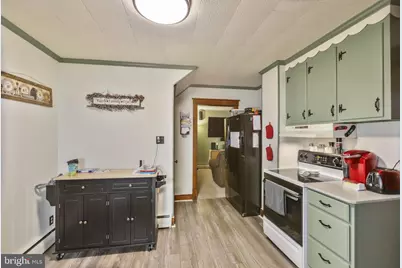 303 Walnut Street, Shippensburg, PA 17257 - Photo 11