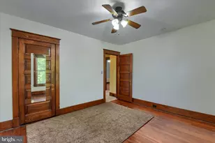 512 S Market St, Mechanicsburg, PA 17055 - Photo 27