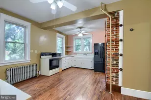 512 S Market St, Mechanicsburg, PA 17055 - Photo 13