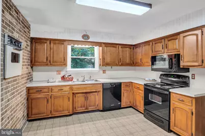 1327 Kuhn Road, Boiling Springs, PA 17007 - Photo 11