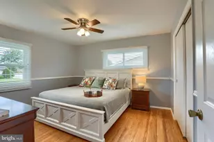 5218 Oxford Dr, Mechanicsburg, PA 17055 - Photo 11