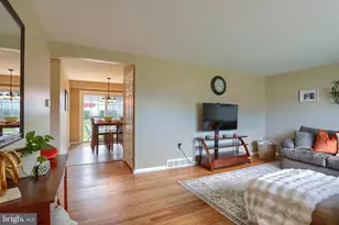 5218 Oxford Dr, Mechanicsburg, PA 17055 - Photo 3