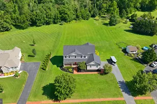 27 McCoy Ln, Carlisle, PA 17015 - Photo 7