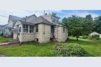 33 E Pine Street, Mount Holly Springs, PA 17065 - Photo 5