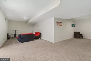 112 S Mountain Dr, Carlisle, PA 17013 - Photo 29