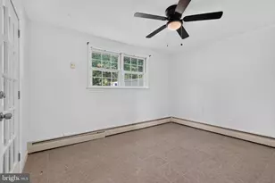 904 W Foxcroft Dr, Camp Hill, PA 17011 - Photo 13