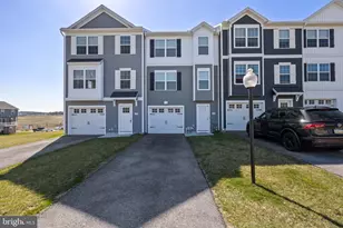2002 Sienna Ct, Enola, PA 17025 - Photo 1