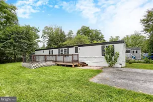 18 Amara Ln, Carlisle, PA 17015 - Photo 1