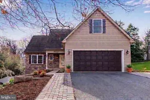 5022 Turtle Ln, Mechanicsburg, PA 17050 - Photo 1
