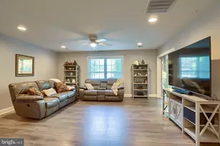 12 Group Ct Ct, Mount Holly Springs, PA 17065 - Photo 9
