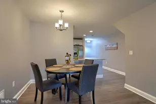 12 Group Ct Ct, Mount Holly Springs, PA 17065 - Photo 7