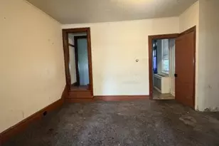 57 E North St, Carlisle, PA 17013 - Photo 3