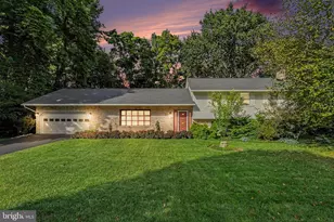 819 Meadow Ln, Camp Hill, PA 17011 - Photo 1