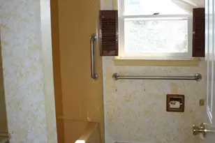 142 E Chapel Ave, Carlisle, PA 17013 - Photo 7