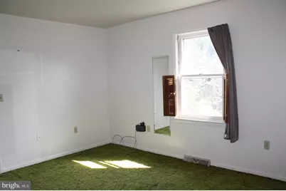 142 E Chapel Avenue, Carlisle, PA 17013 - Photo 11