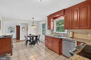 115 Valley View, New Cumberland, PA 17070 - Photo 7