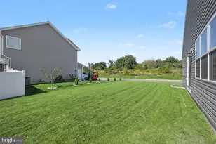 806 Greenwich Ln, Shippensburg, PA 17257 - Photo 33