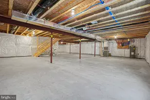 806 Greenwich Ln, Shippensburg, PA 17257 - Photo 25