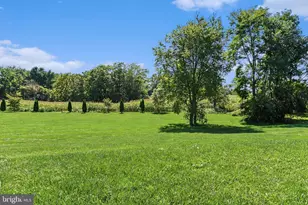 107 Touchstone Dr, Carlisle, PA 17015 - Photo 35