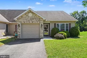 107 Touchstone Dr, Carlisle, PA 17015 - Photo 27