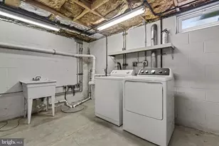 121 E Factory St, Mechanicsburg, PA 17055 - Photo 29