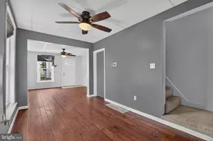 28 W Green St, Mechanicsburg, PA 17055 - Photo 5