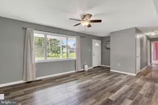 602 W Pine St, Mount Holly Springs, PA 17065 - Photo 5