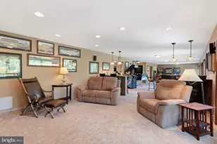 21 Eastgate Dr, Camp Hill, PA 17011 - Photo 65