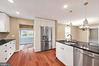 2621 Logan Street, Camp Hill, PA 17011 - Photo 9