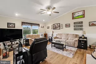 460 Stone Church Rd, Carlisle, PA 17015 - Photo 3