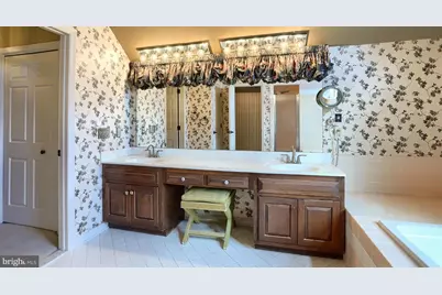 [Address not provided], Mechanicsburg, PA 17050 - Photo 25