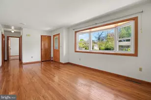 6028 Edward Dr, Mechanicsburg, PA 17050 - Photo 3