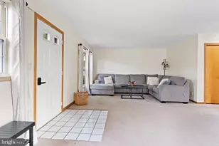 44 Tory Cir, Enola, PA 17025 - Photo 7