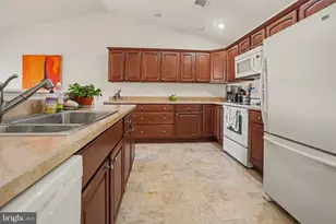60 Gladwyn Dr, Carlisle, PA 17015 - Photo 15