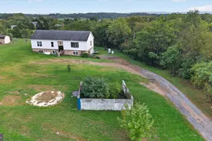 2813 Enola Rd, Carlisle, PA 17015 - Photo 9