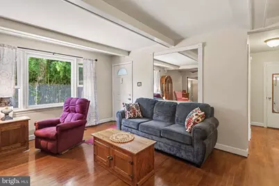 154 W I Street, Carlisle, PA 17013 - Photo 7