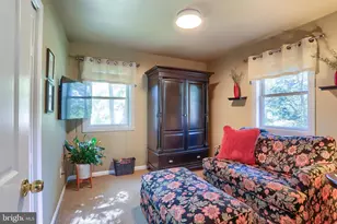 42 Woodcrest Dr, Carlisle, PA 17015 - Photo 33
