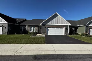 105 Cardinal Dr, Shippensburg, PA 17257 - Photo 1