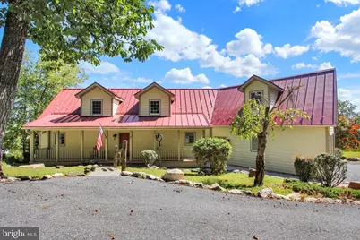 1060 Kuhn Road, Boiling Springs, PA 17007 - Photo 1