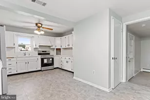 [Address not provided], Mechanicsburg, PA 17055 - Photo 13