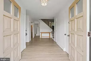 7 Center Dr, Camp Hill, PA 17011 - Photo 5