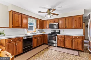1249 Hillside Dr, Mechanicsburg, PA 17055 - Photo 7