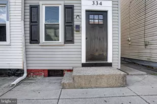 334 W Penn St, Carlisle, PA 17013 - Photo 3