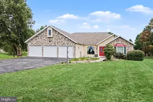 837 York Rd, Carlisle, PA 17015 - Photo 1