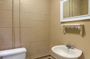 245 Glenn Rd, Camp Hill, PA 17011 - Photo 23