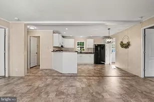901 S Spring Garde St, Carlisle, PA 17015 - Photo 11