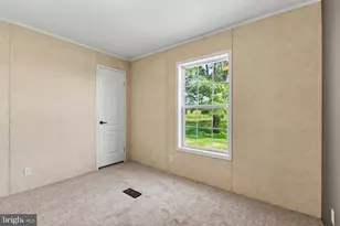 901 S Spring Garde St, Carlisle, PA 17015 - Photo 23