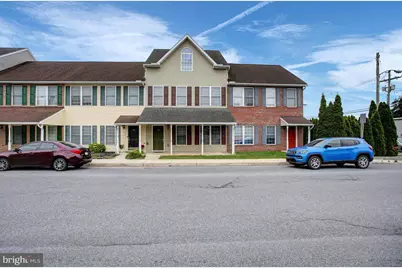 102 Earl Street S, Shippensburg, PA 17257 - Photo 1